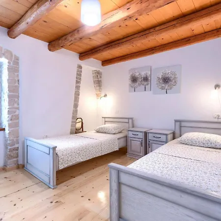 Ivanka By Interhome *