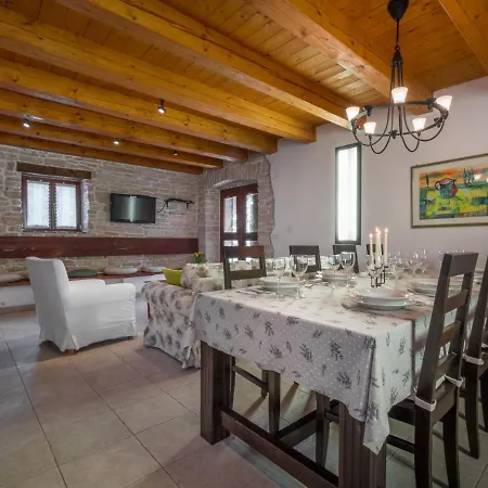 Vakantiehuis Ivanka By Interhome Cabrunici