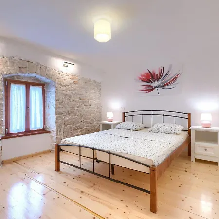 Vakantiehuis Ivanka By Interhome