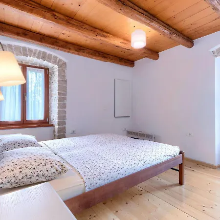 Vakantiehuis Ivanka By Interhome Cabrunici